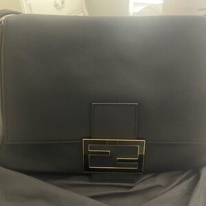 Vitello Flamingo Enamel Big Forever Mama Baguette Black